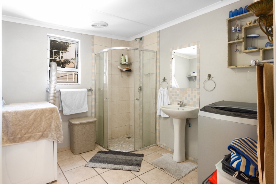 3 Bedroom Property for Sale in Cayman Beach Western Cape